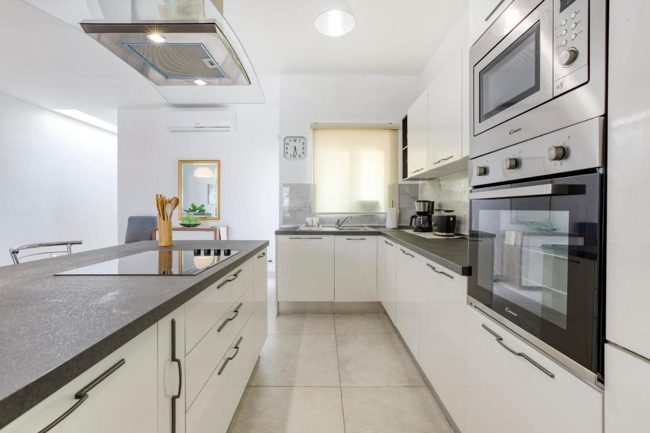Gzira Penthouse - Hosted By Sweetstay Extérieur photo