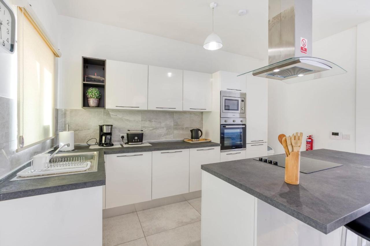 Gzira Penthouse - Hosted By Sweetstay Extérieur photo